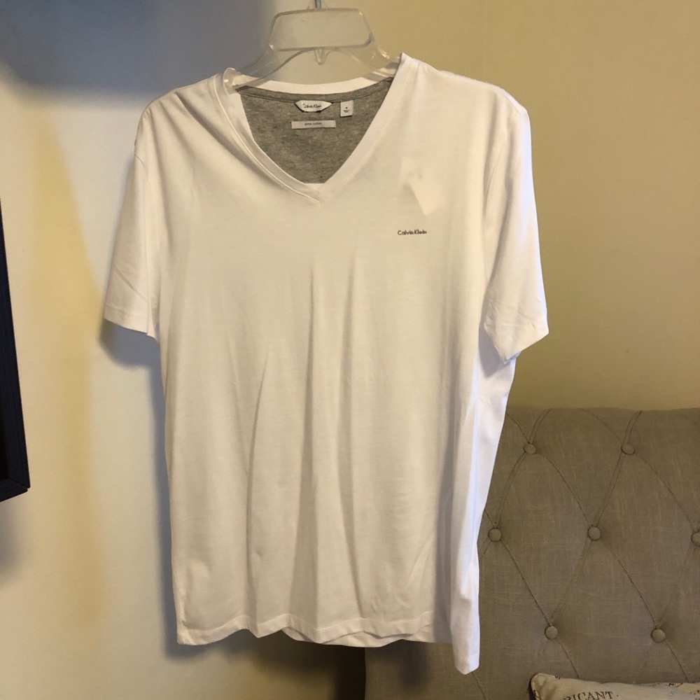 White Men’s Calvin Klein Shirt-NWT Medium